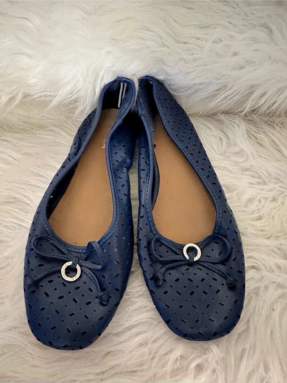 Nautica Perforated Bow Flats in Blue